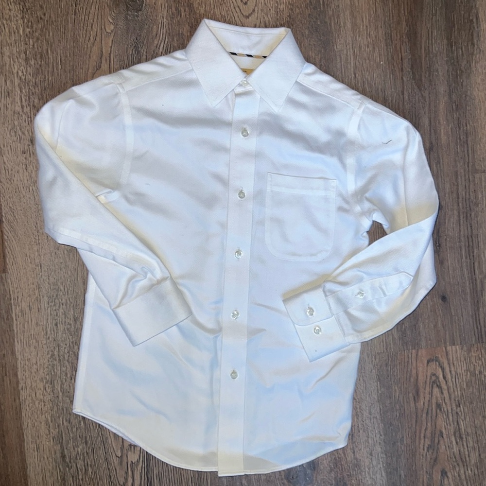 VGUC Class Club White Dress Shirt